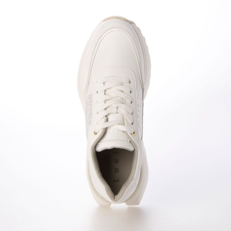 Isara/イサラ（White）キルティングボリュームスニーカー