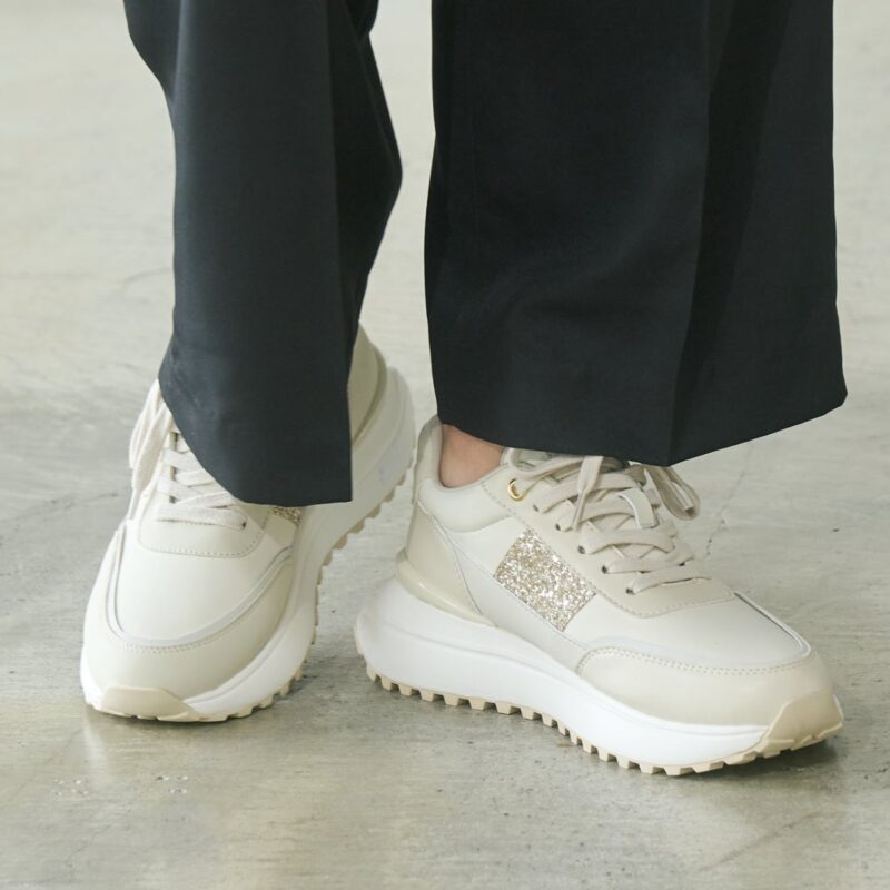 Argo/アルゴ（Beige）グリッターボリュームスニーカー