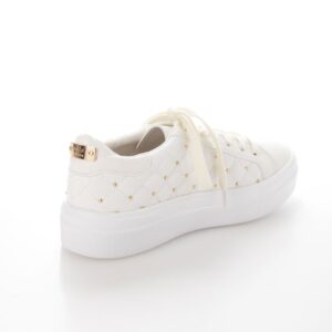 【light】Pluto/プルート（White）チャームオンキルティングスリッポン