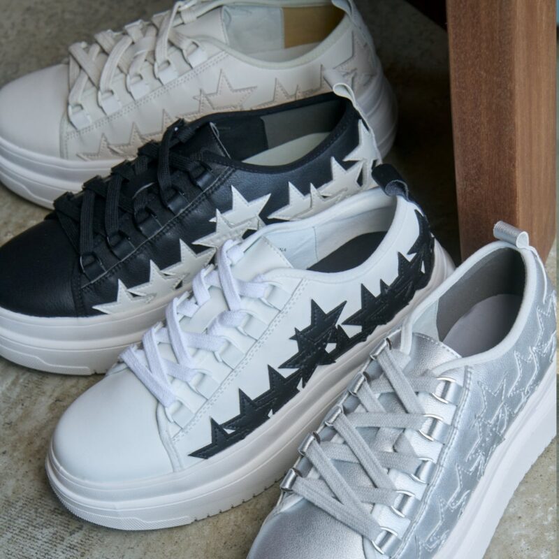 Enif/エニフ（Navy）デザインカットプラットフォームスニーカー