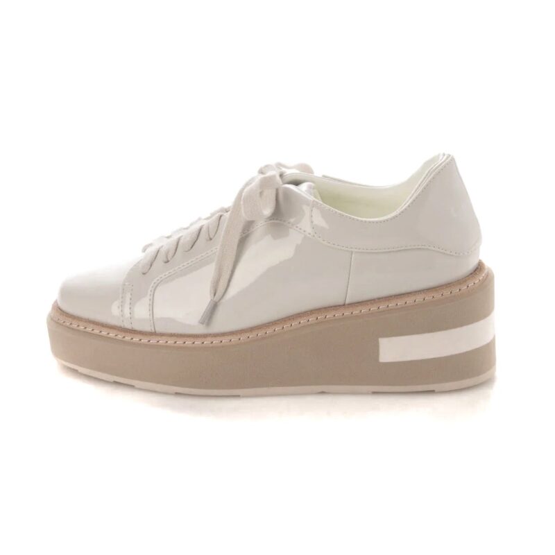 Dalim/ダリム（Beige）スタッズペニーローファー