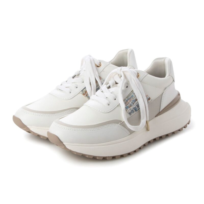 Isara/イサラ（White）キルティングボリュームスニーカー