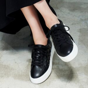 【light】Pluto/プルート（Black）チャームオンキルティングスリッポン