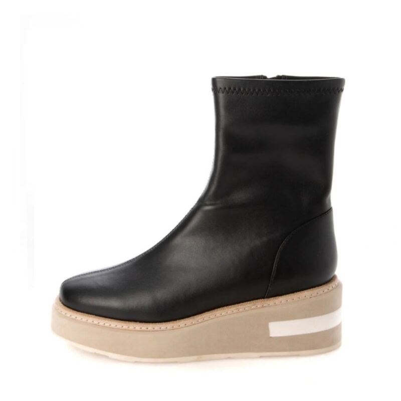 Acrux/アクルス （E Black）エナメルスクエアトウ厚底スニーカー