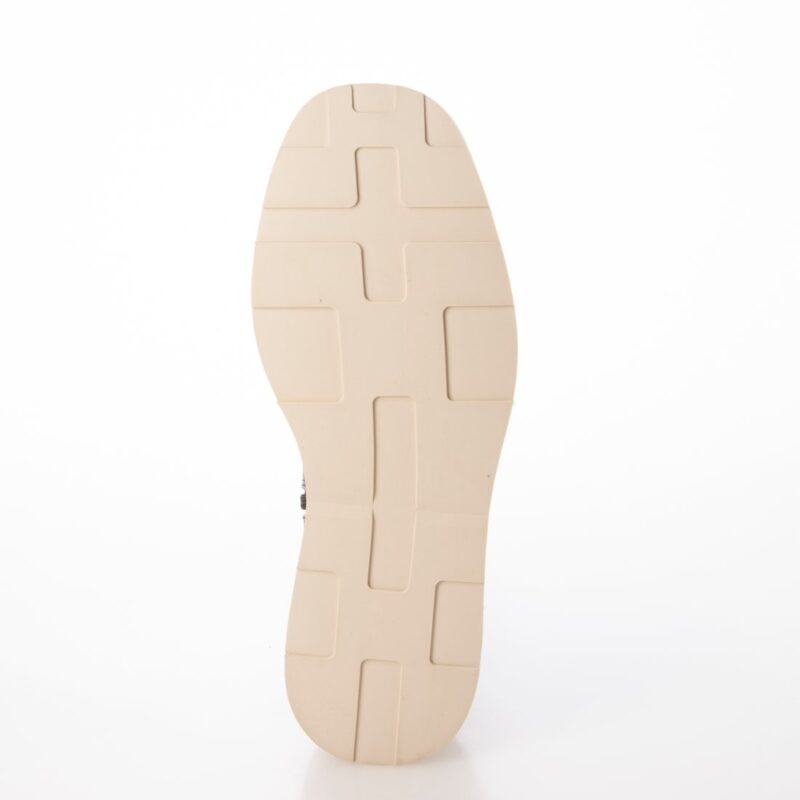 Acrux/アクルス （E Black）エナメルスクエアトウ厚底スニーカー