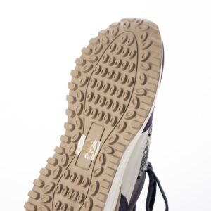 Aquila /アークイラ（Black）キルティングボリュームスニーカー