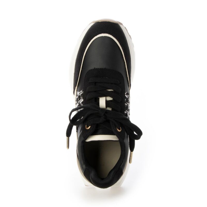 Isara/イサラ（Black）キルティングボリュームスニーカー