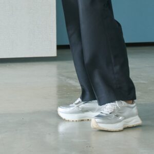 【5周年限定】Acrux/アクルス （Silver）エナメルスクエアトウ厚底スニーカー