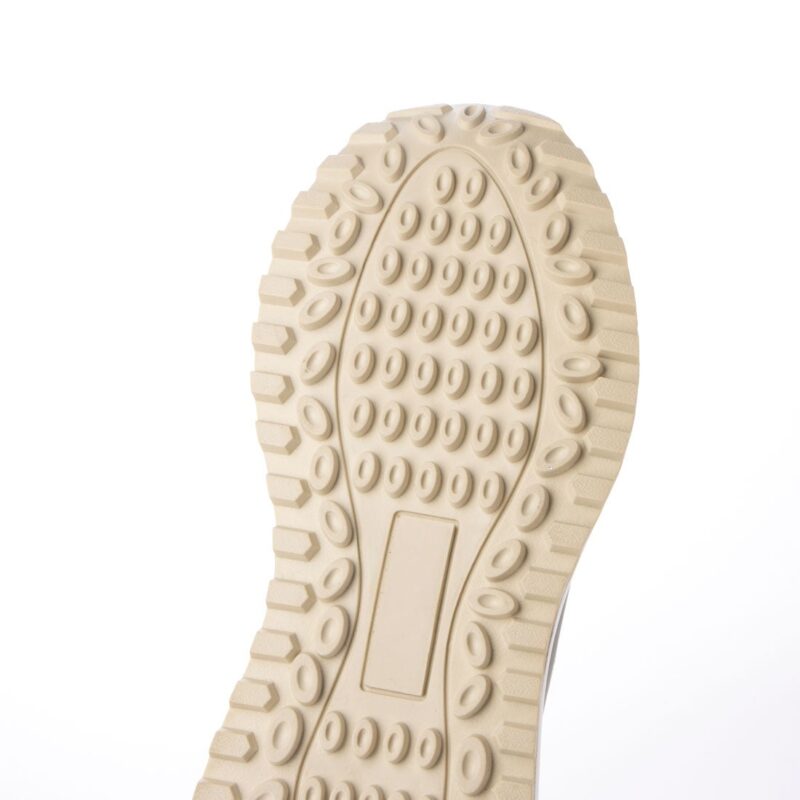 Isara/イサラ（Gray）キルティングボリュームスニーカー